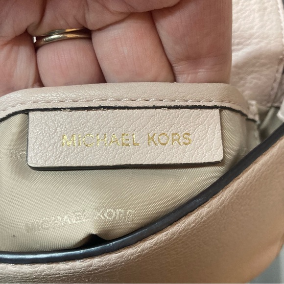 MICHAEL Michael Kors Leather Crossbody Bag - Picture 12 of 14